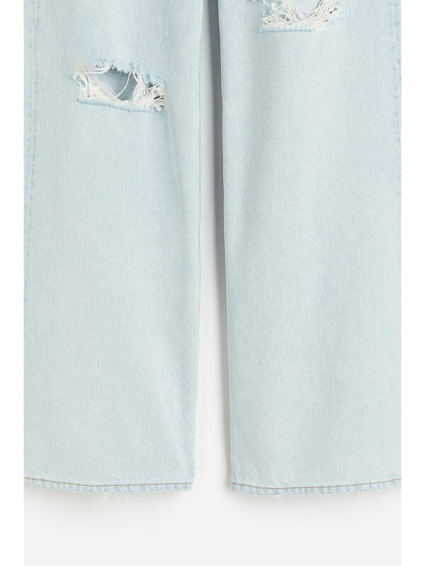 Spring Women’s Mid-Rise Relaxed Fit Distressed Straight-Leg Jeans – Easy Style with an Edge
