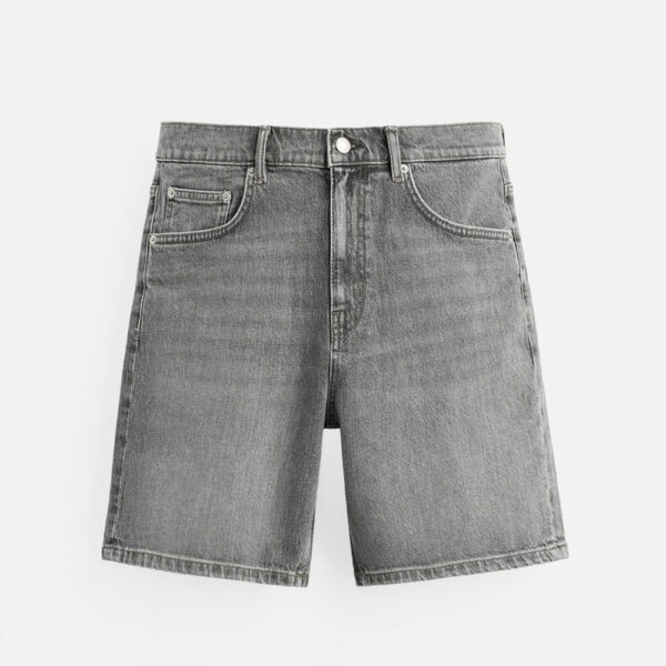 Stay Sharp in the Heat: Spring 2025 Nebesa Men’s Washed Slim-Fit Denim Shorts