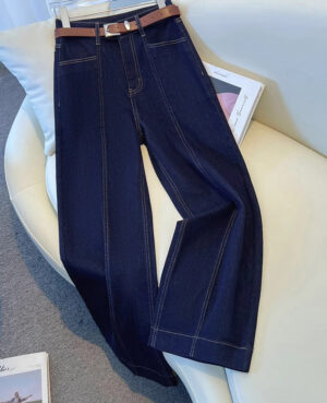 Fall 2024 Women’s High-Waisted Denim Blue Straight-Leg Jeans – Crescent Flare, Timeless Elegance