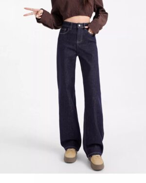 Women’s High-Waisted Denim Blue Wide-Leg Jeans – Cozy Style with Extra Length for Cooler Days