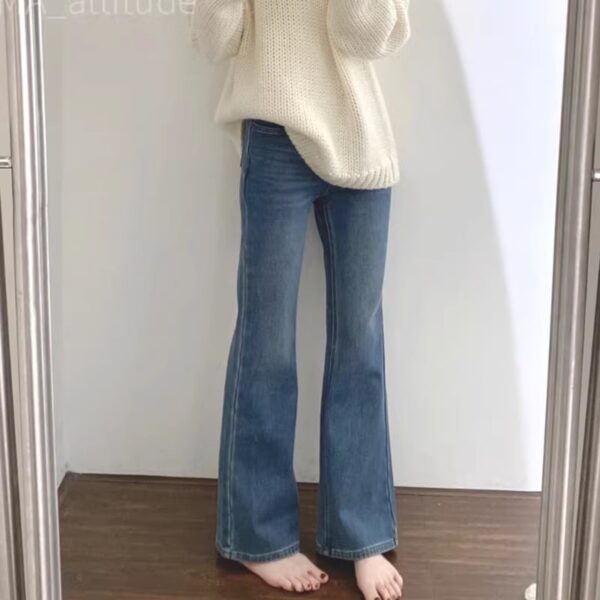 Spring Women’s High-Waisted Vintage-Inspired Flared Jeans – Slimming, Stylish & Petite-Friendly