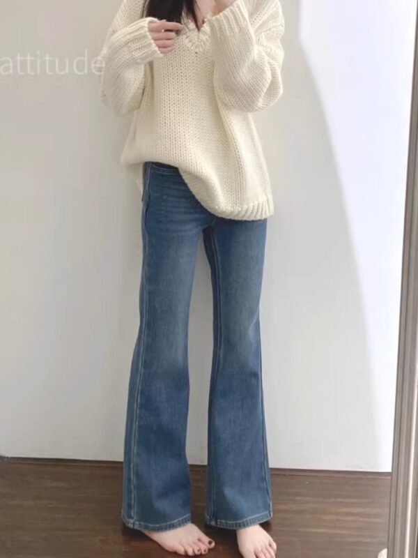 Spring Women’s High-Waisted Vintage-Inspired Flared Jeans – Slimming, Stylish & Petite-Friendly