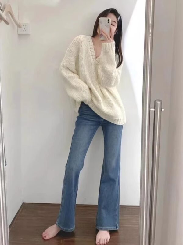Spring Women’s High-Waisted Vintage-Inspired Flared Jeans – Slimming, Stylish & Petite-Friendly
