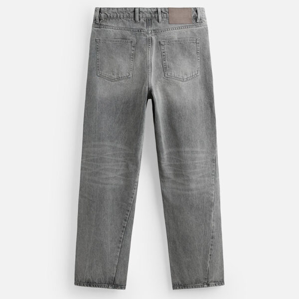 Spring Men’s Cotton Washed Loose-Fit Casual Jeans with Stitch Detailing – Everyday Comfort with Timeless Style