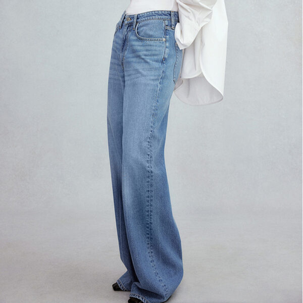 Spring Women’s Feather Soft Extra-Wide High-Waisted Jeans