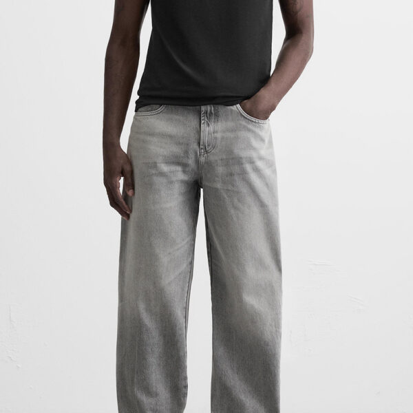 Spring Men’s Cotton Washed Loose-Fit Casual Jeans with Stitch Detailing – Everyday Comfort with Timeless Style
