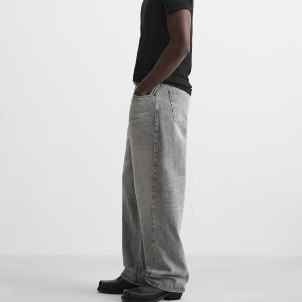 Spring Men’s Cotton Washed Loose-Fit Casual Jeans with Stitch Detailing – Everyday Comfort with Timeless Style
