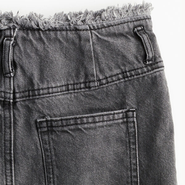 Spring Women’s Raw-Edge A-Line Denim Skirt
