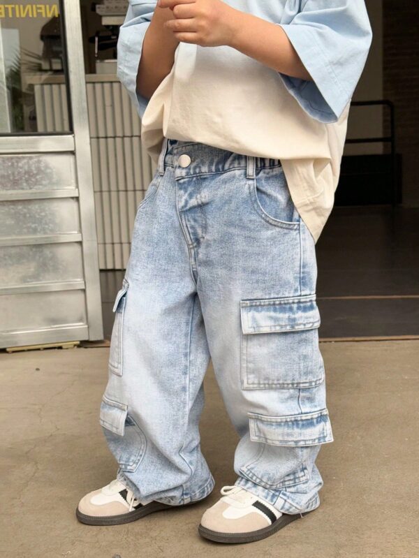 2025 New Korean-Style Boys' Loose Fit Vintage Denim Cargo Pants – Streetwear-Inspired Comfort for Trendy Toddlers