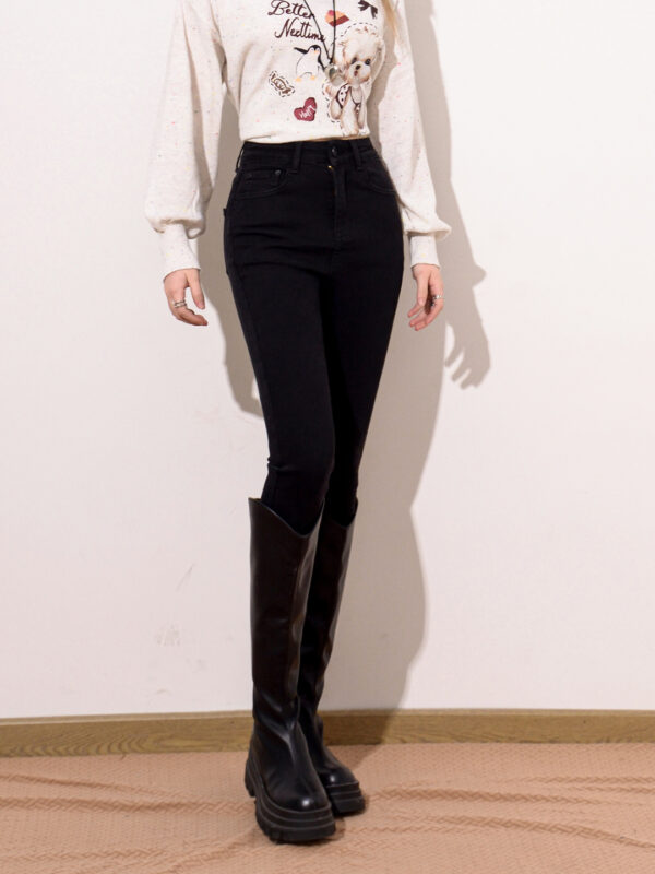 Washed Black Slim-Fit Denim Pants — High-Waist Sculpting Look