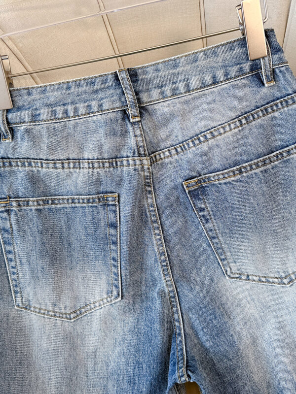 主图-05 Washed Denim Distressed Wide-Leg Pants Fabric — Draped & Durable Streetwear Look