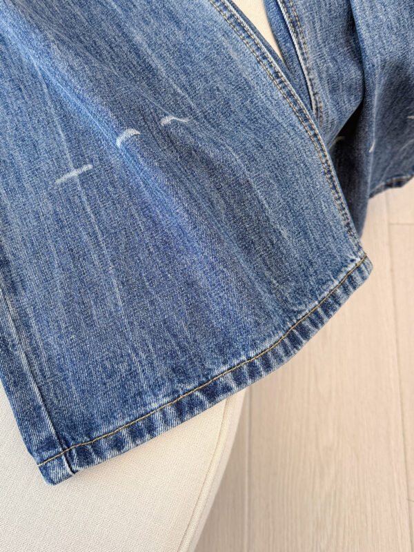 主图-06 Washed Denim Distressed Wide-Leg Pants Fabric — Draped & Durable Streetwear Look