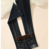 详情-02 Retro Dark Blue Micro-Flare Denim Fabric — Sculpting Fit & Vintage Wash