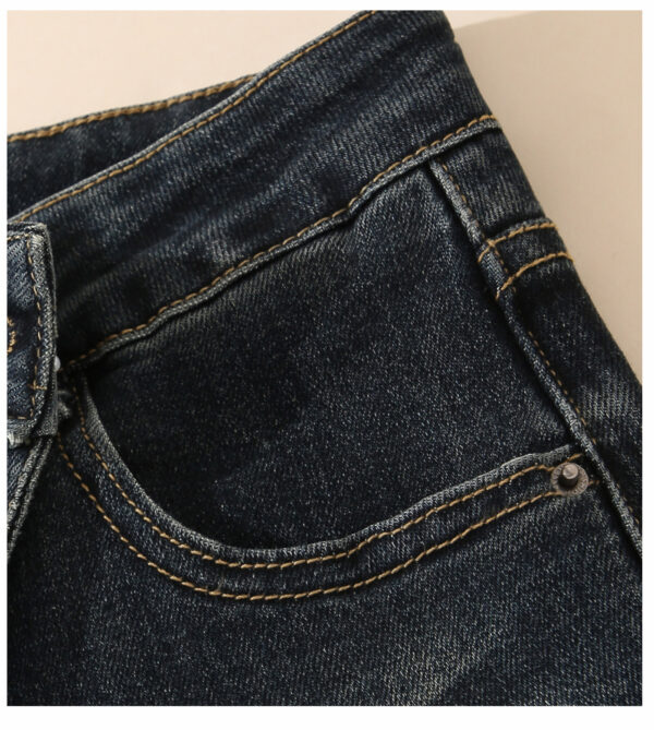 详情-10 Retro Dark Blue Micro-Flare Denim Fabric — Sculpting Fit & Vintage Wash