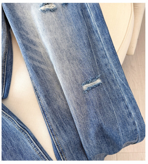详情-13 Washed Denim Distressed Wide-Leg Pants Fabric — Draped & Durable Streetwear Look