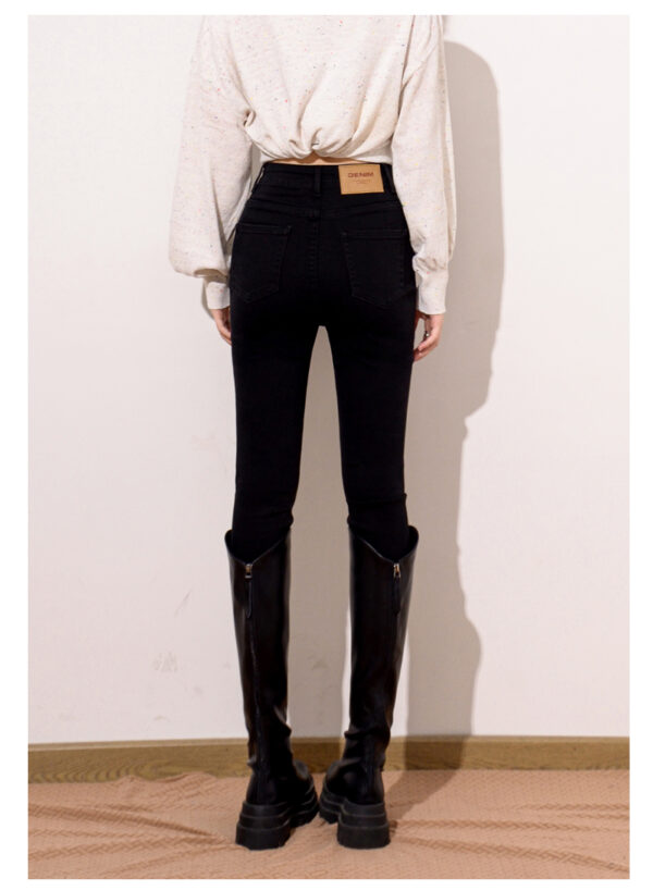 Washed Black Slim-Fit Denim Pants — High-Waist Sculpting Look