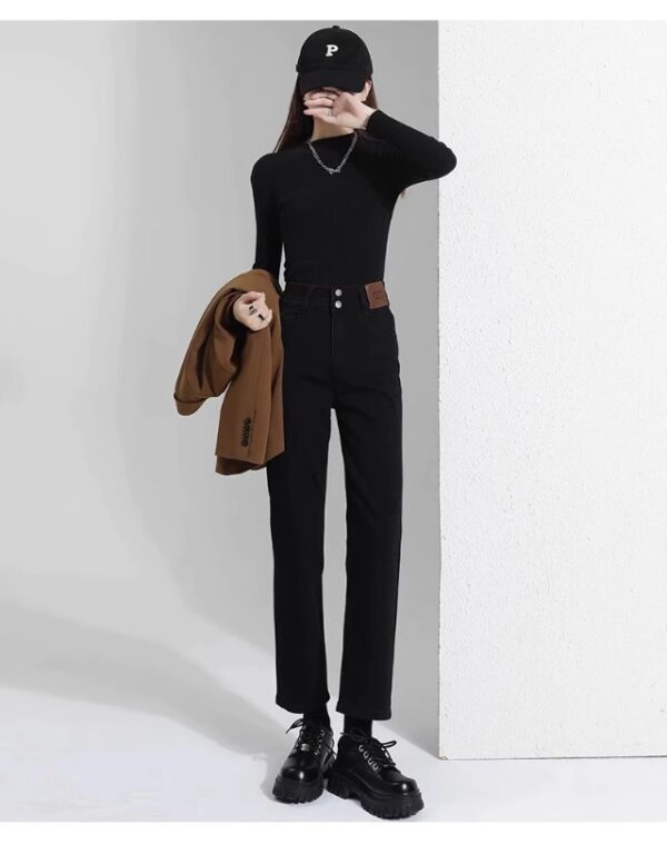 Black Fleece-Lined Slim Straight Denim Pants — Petite Fit & Winter Warmth