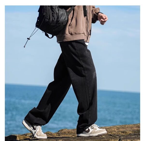 Vintage Washed Distressed Denim — Retro Straight-Leg High-Street Jeans