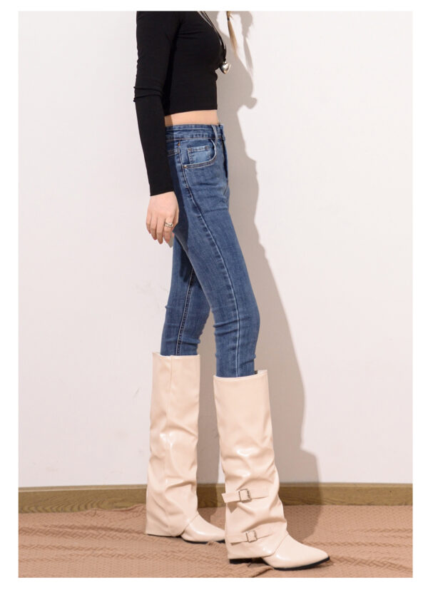 Washed Black Slim-Fit Denim Pants — High-Waist Sculpting Look